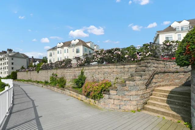 $579,900 | 142 East Avenue, Unit A102, Norwalk, CT 06851