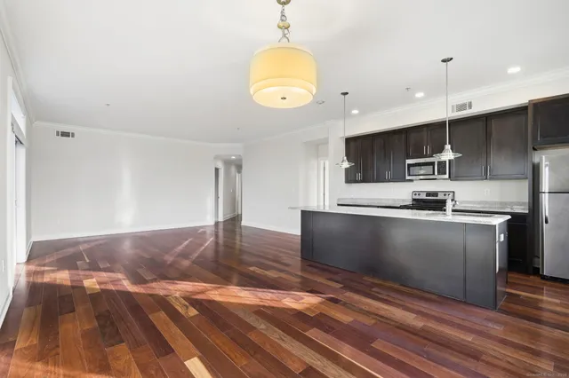 $579,900 | 142 East Avenue, Unit A102, Norwalk, CT 06851