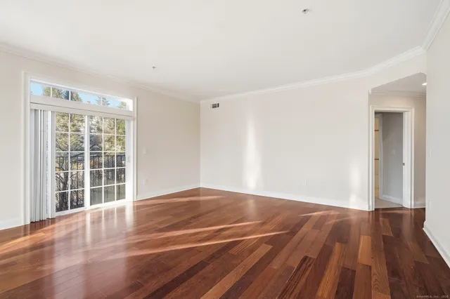 $579,900 | 142 East Avenue, Unit A102, Norwalk, CT 06851