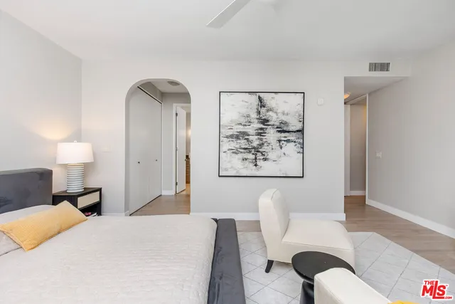 $749,000 | 4949 Genesta Avenue, Unit 212A, Encino, CA 91316