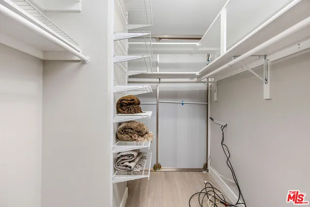 $749,000 | 4949 Genesta Avenue, Unit 212A, Encino, CA 91316