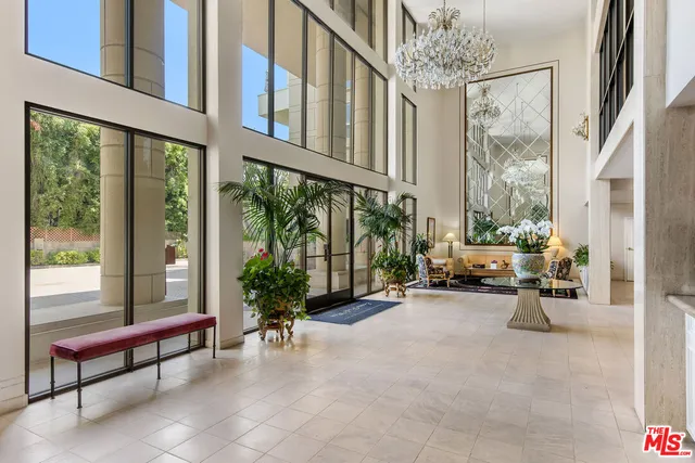 $749,000 | 4949 Genesta Avenue, Unit 212A, Encino, CA 91316