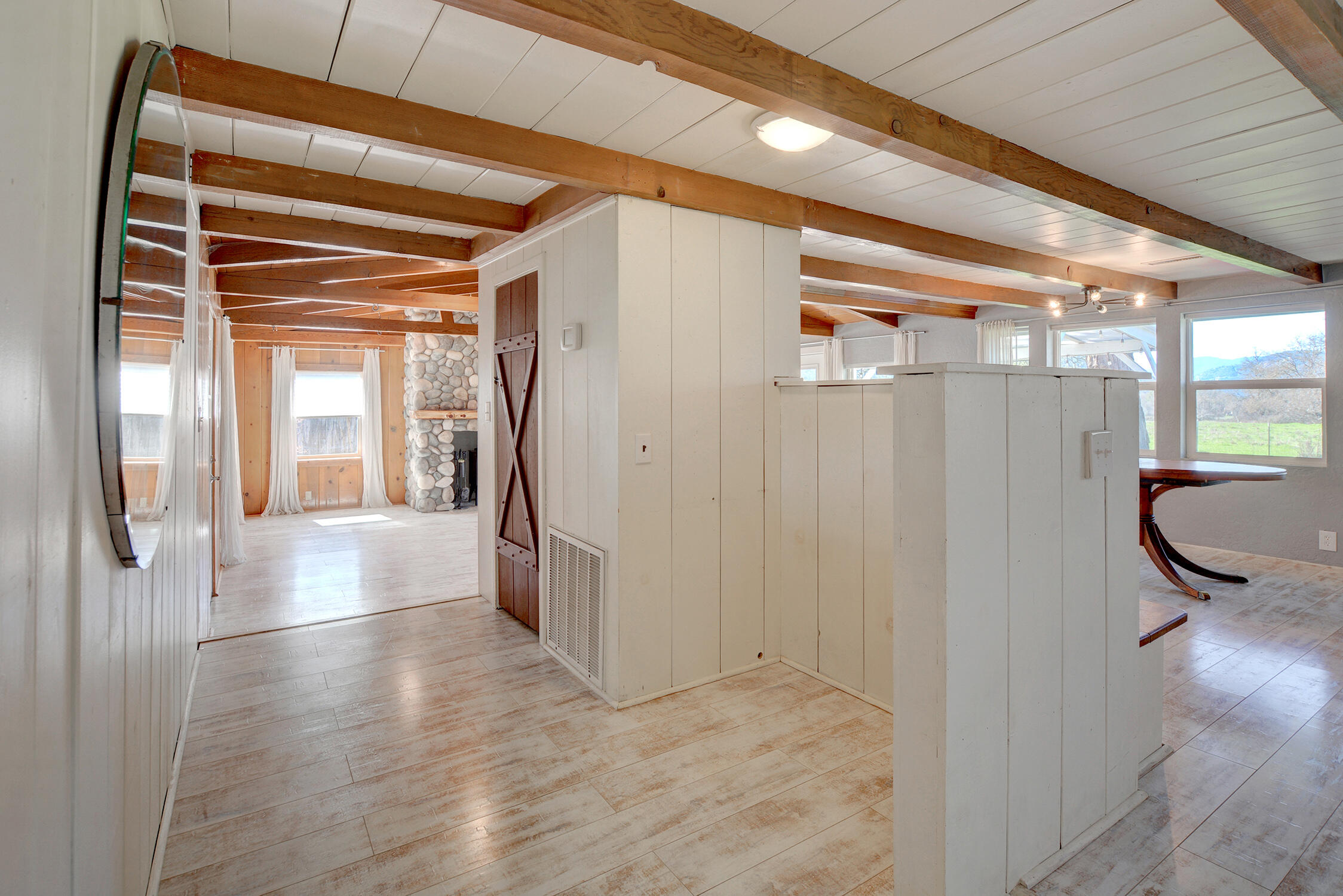 7441 Maple Lane Central Point, OR 97502 - Photo 15 of 68 15