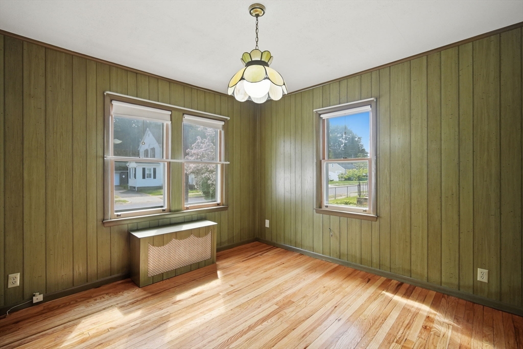 115 Connecticut Avenue Springfield, MA 01104 - Photo 15 of 40