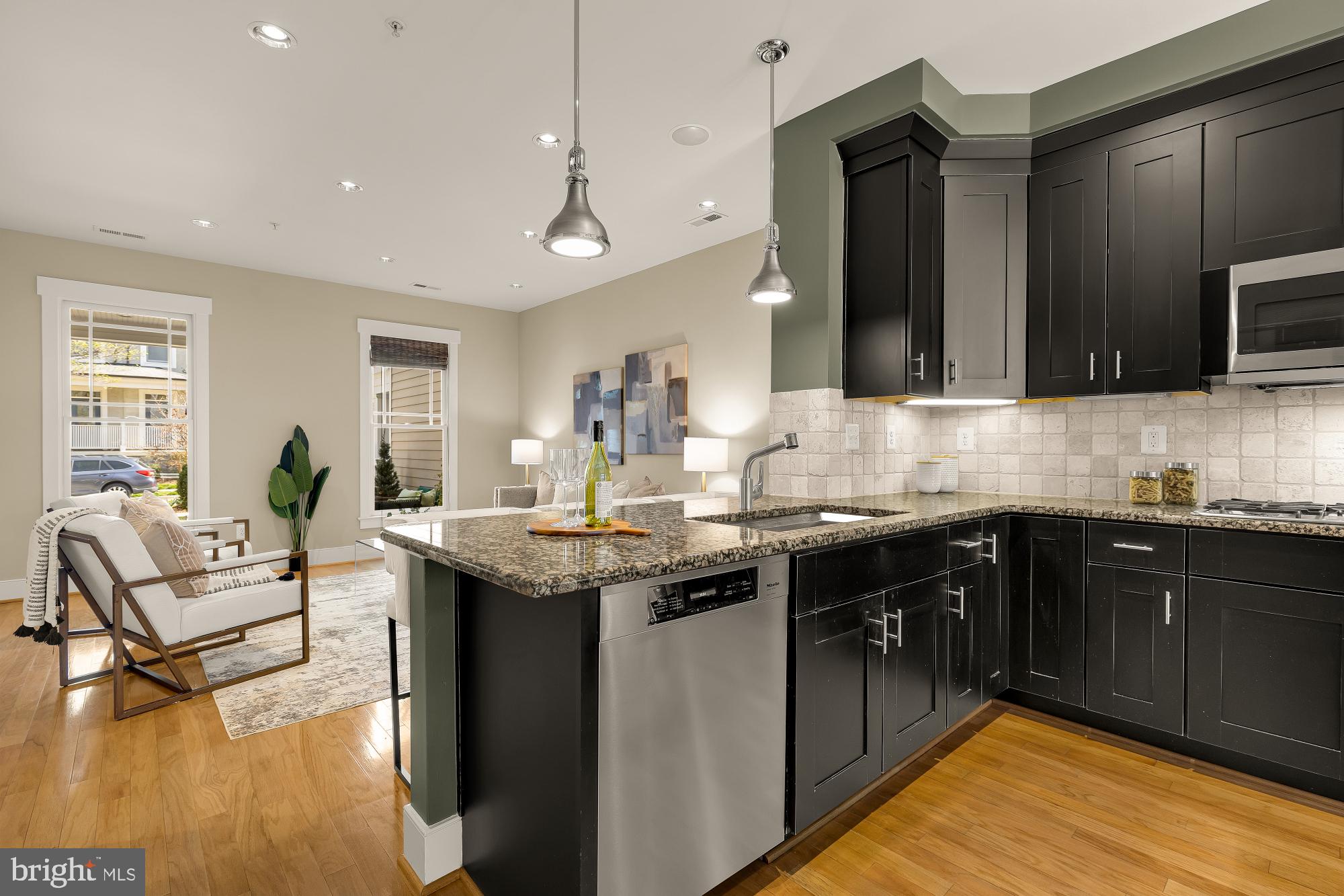 2712 Linden Lane Silver Spring, MD 20910 - Photo 13 of 38