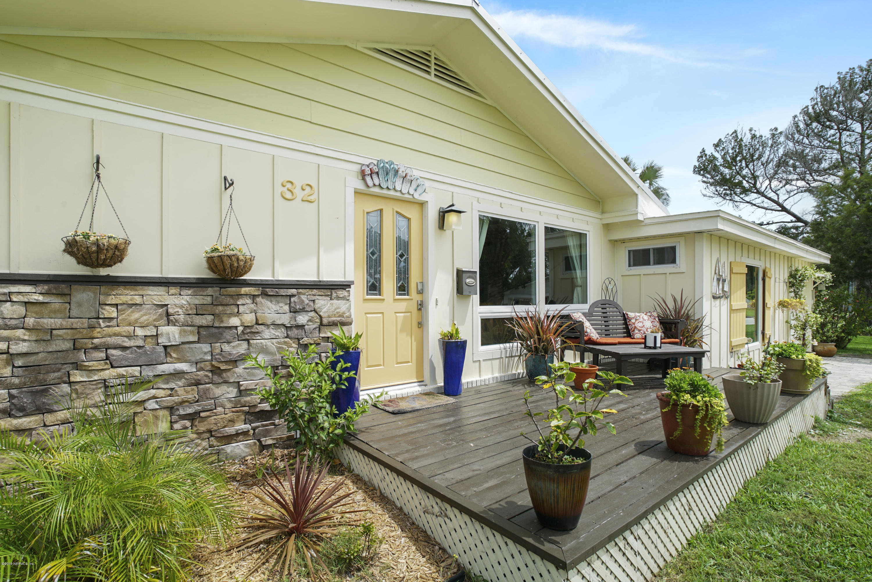 32 Dolphin Drive St. Augustine, FL 32080 - Photo 3 of 43 a view of a entryway front of house
