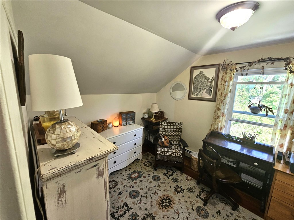 187 Dye Hill Road Hopkinton, RI 02832 - Photo 15 of 50
