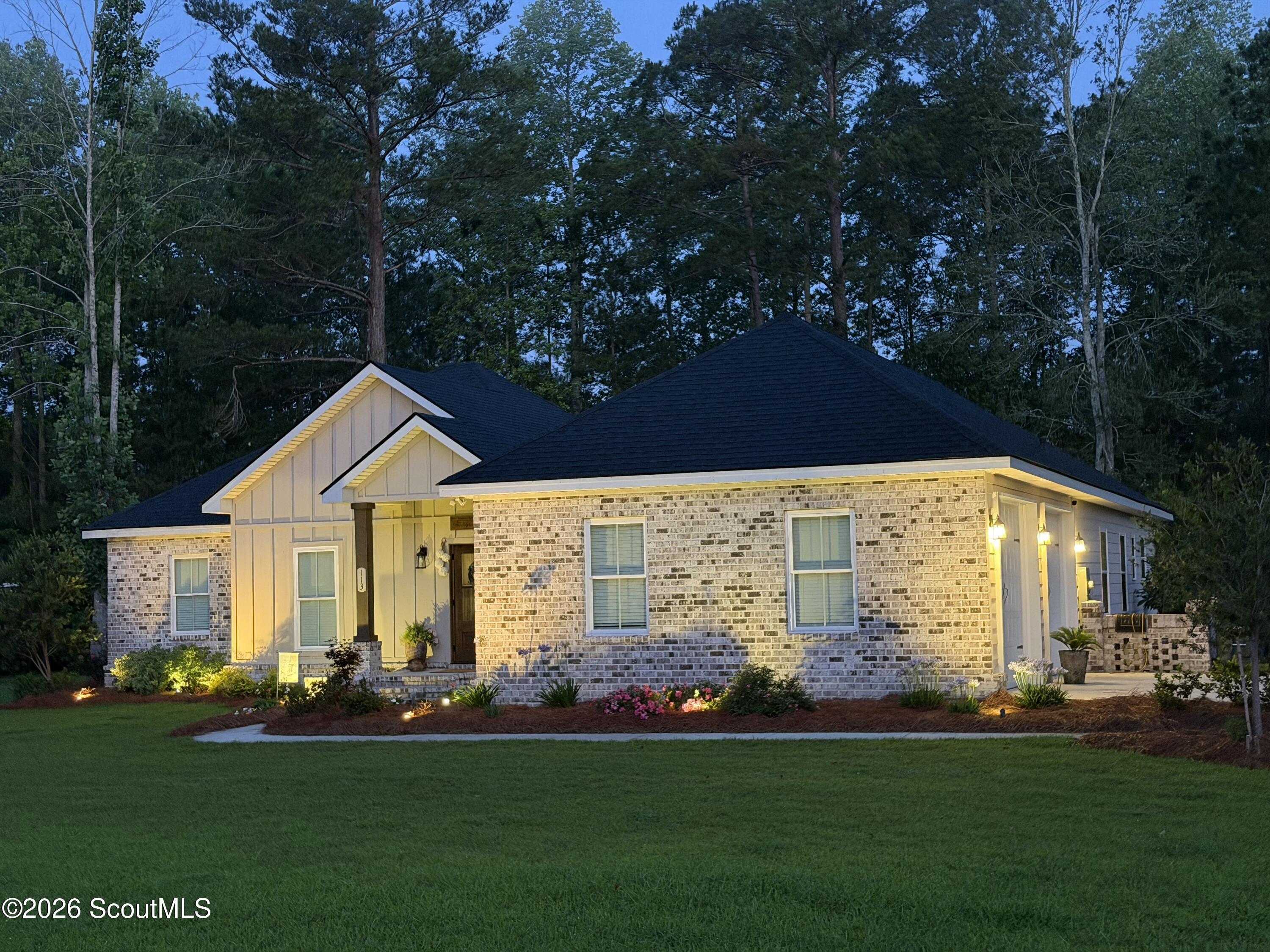 113 Rugglestone Drive Jesup, GA 31546 - Photo 1 of 35