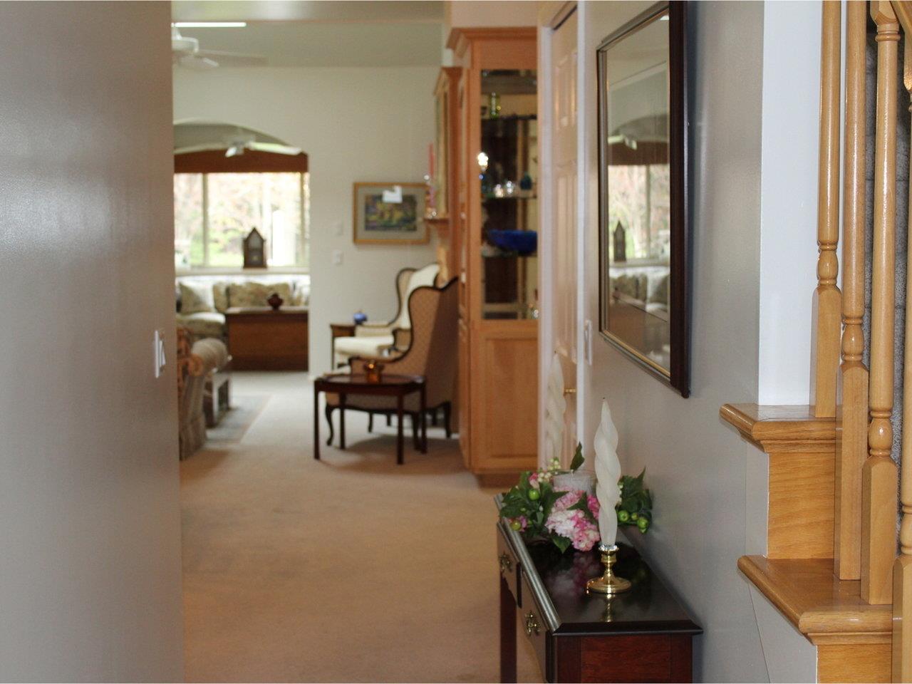415 Meadowrun Road Williston, VT 05495 - Photo 4 of 31
