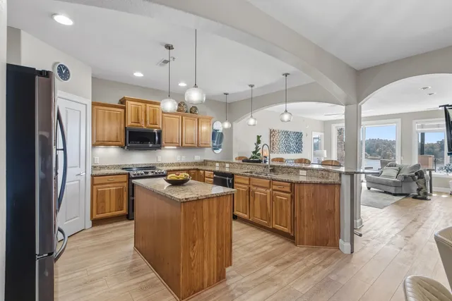 $795,000 | 650 East Hiawatha Drive, Unit 302, Wisconsin Dells, WI 53965