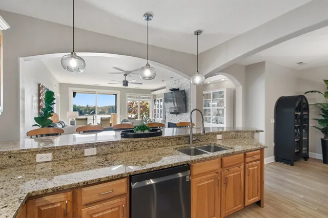 $795,000 | 650 East Hiawatha Drive, Unit 302, Wisconsin Dells, WI 53965