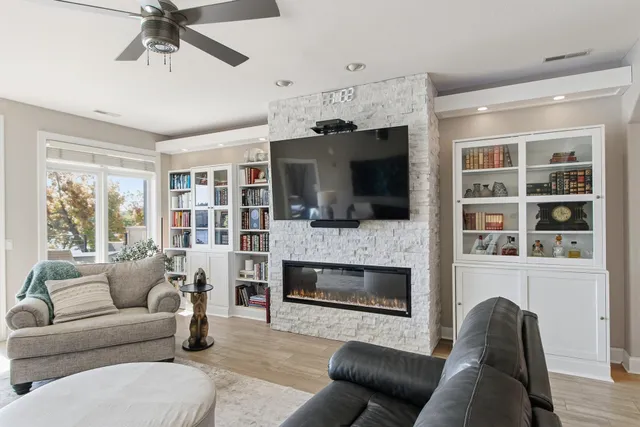 $795,000 | 650 East Hiawatha Drive, Unit 302, Wisconsin Dells, WI 53965