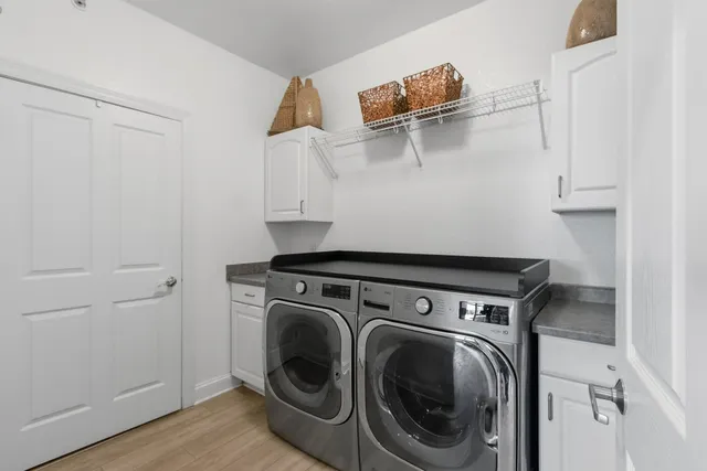 $795,000 | 650 East Hiawatha Drive, Unit 302, Wisconsin Dells, WI 53965