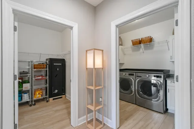 $795,000 | 650 East Hiawatha Drive, Unit 302, Wisconsin Dells, WI 53965