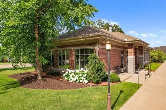 $795,000 | 650 East Hiawatha Drive, Unit 302, Wisconsin Dells, WI 53965