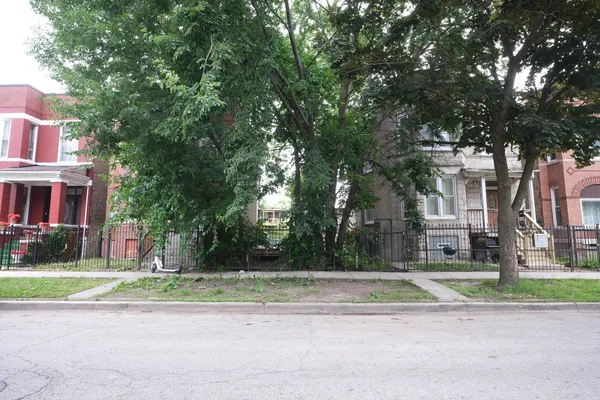 $23,500 | 4037 West Wilcox Street, Chicago, IL 60624