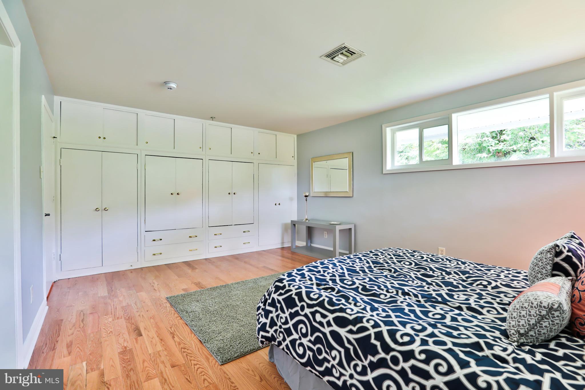 7900 Stevenson Road Baltimore, MD 21208 - Photo 21 of 30 Room for All Your Personal Items