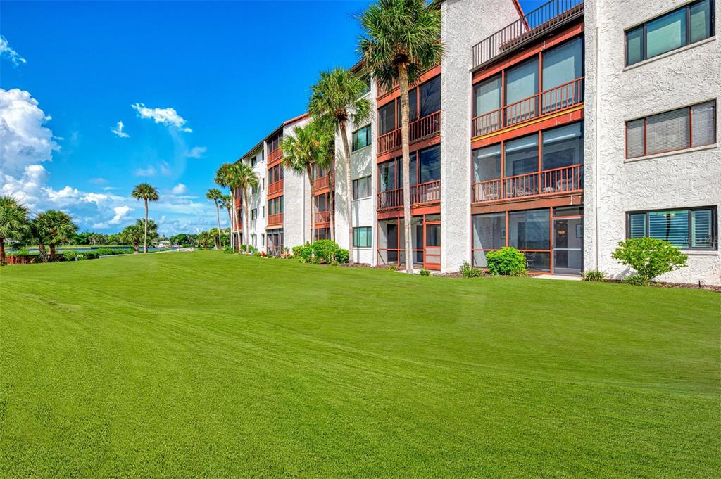 1608 Stickney Point Road, Unit 8107 Sarasota, FL 34231 - Photo 45 of 59 Gallery Image 45