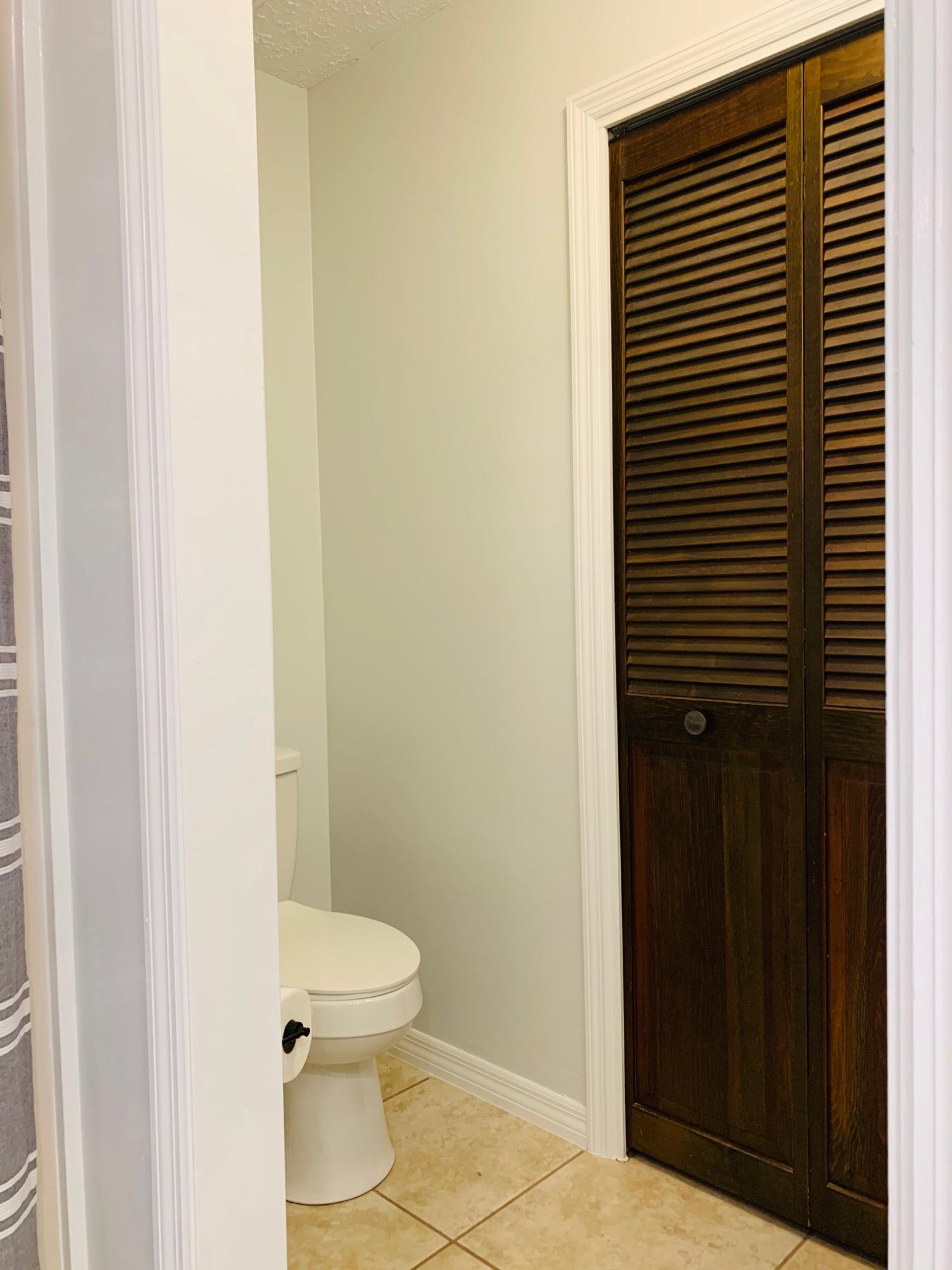 5846 Dairy Road Baker, FL 32531 - Photo 35 of 68 a bathroom with a toilet