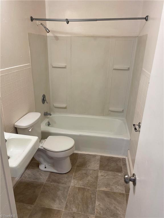 2715 Central Avenue High Point, NC 27260 - Photo 3 of 5