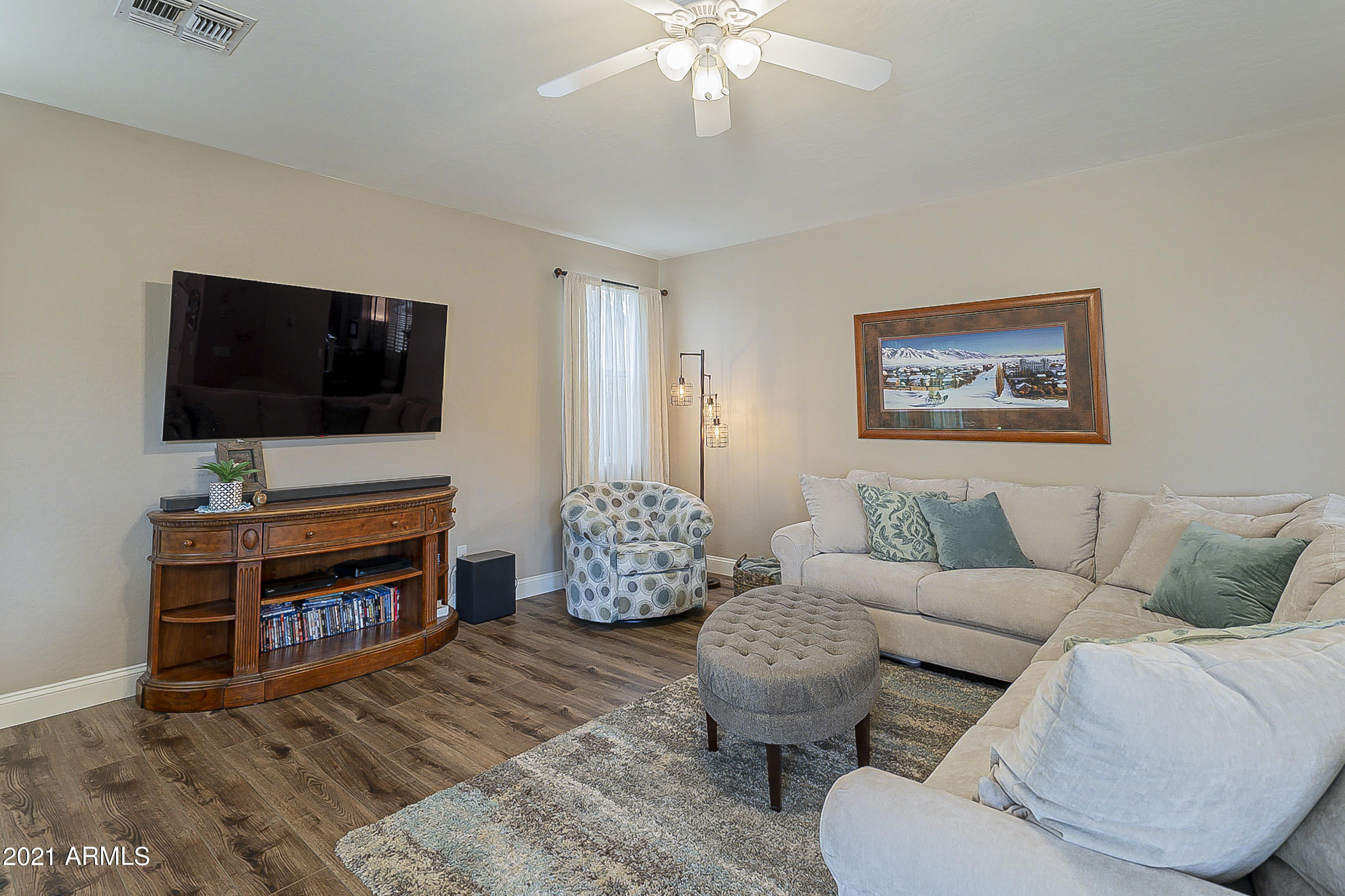 2862 East Santa Rosa Drive Gilbert, AZ 85234 - Photo 16 of 46 Great Room