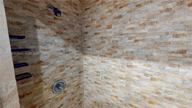 $3,500 | 2981 Southwest 12th Street, Miami, FL 33135