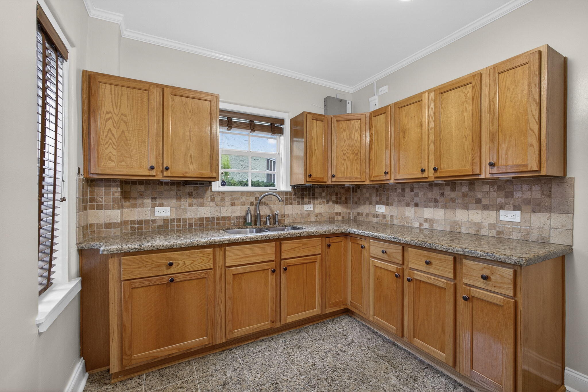 616 Upland Road West Palm Beach, FL 33401 - Photo 28 of 68 28-web-or-mls-BS1A6385