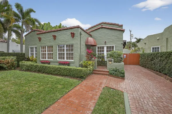 $4,800 | 616 Upland Road, West Palm Beach, FL 33401