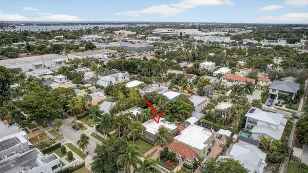 $4,800 | 616 Upland Road, West Palm Beach, FL 33401