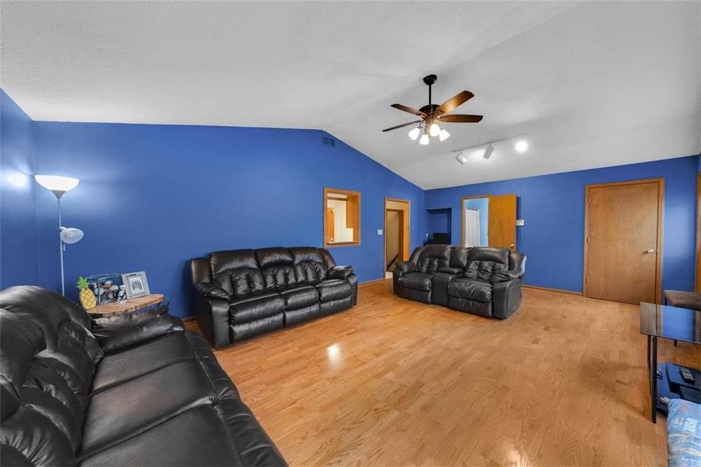 235 East Stop 13 Road Indianapolis, IN 46227 - Photo 9 of 19 Gallery Image 9