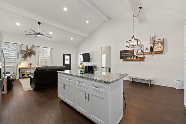 $2,700 | 2612 Dove Trail, Granbury, TX 76048