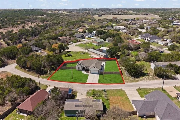 $2,700 | 2612 Dove Trail, Granbury, TX 76048