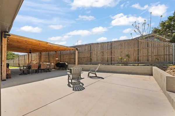 $2,700 | 2612 Dove Trail, Granbury, TX 76048
