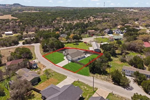 $2,700 | 2612 Dove Trail, Granbury, TX 76048