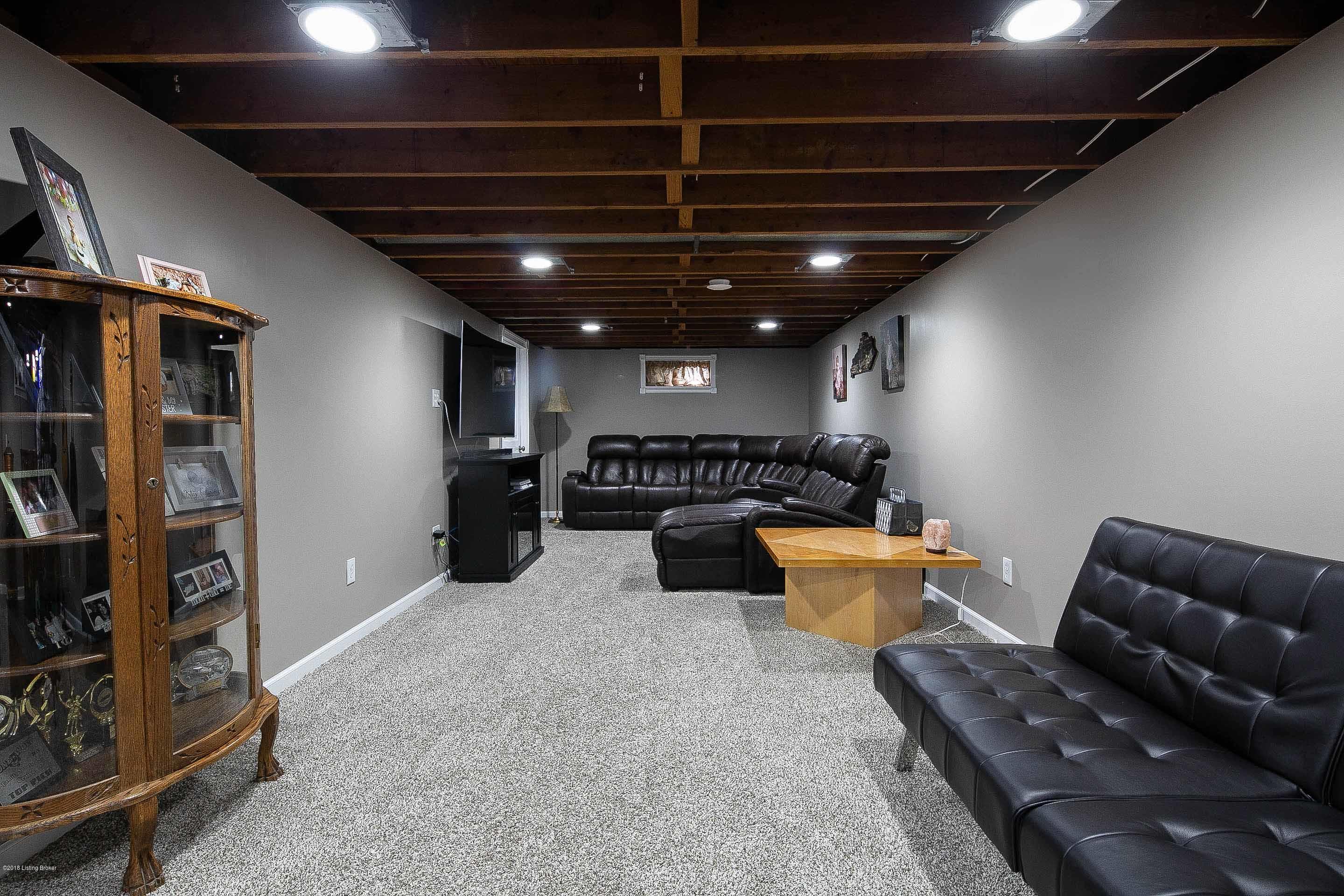 7607 Terry Road Louisville, KY 40258 - Photo 51 of 52 48