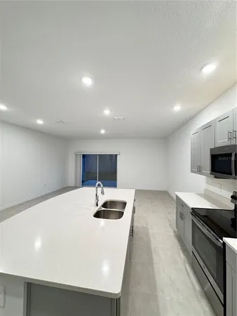 $2,150 | 1304 Drake Rdg Drive, Kissimmee, FL 34744
