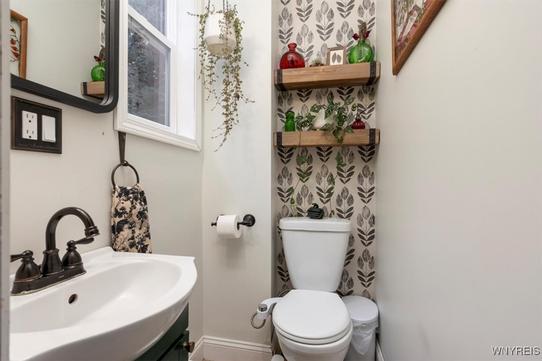 136 Maple Avenue Hamburg, NY 14075 - Photo 13 of 23