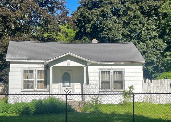 $81,000 | 112 Elm Street, Coldwater, MI 49036