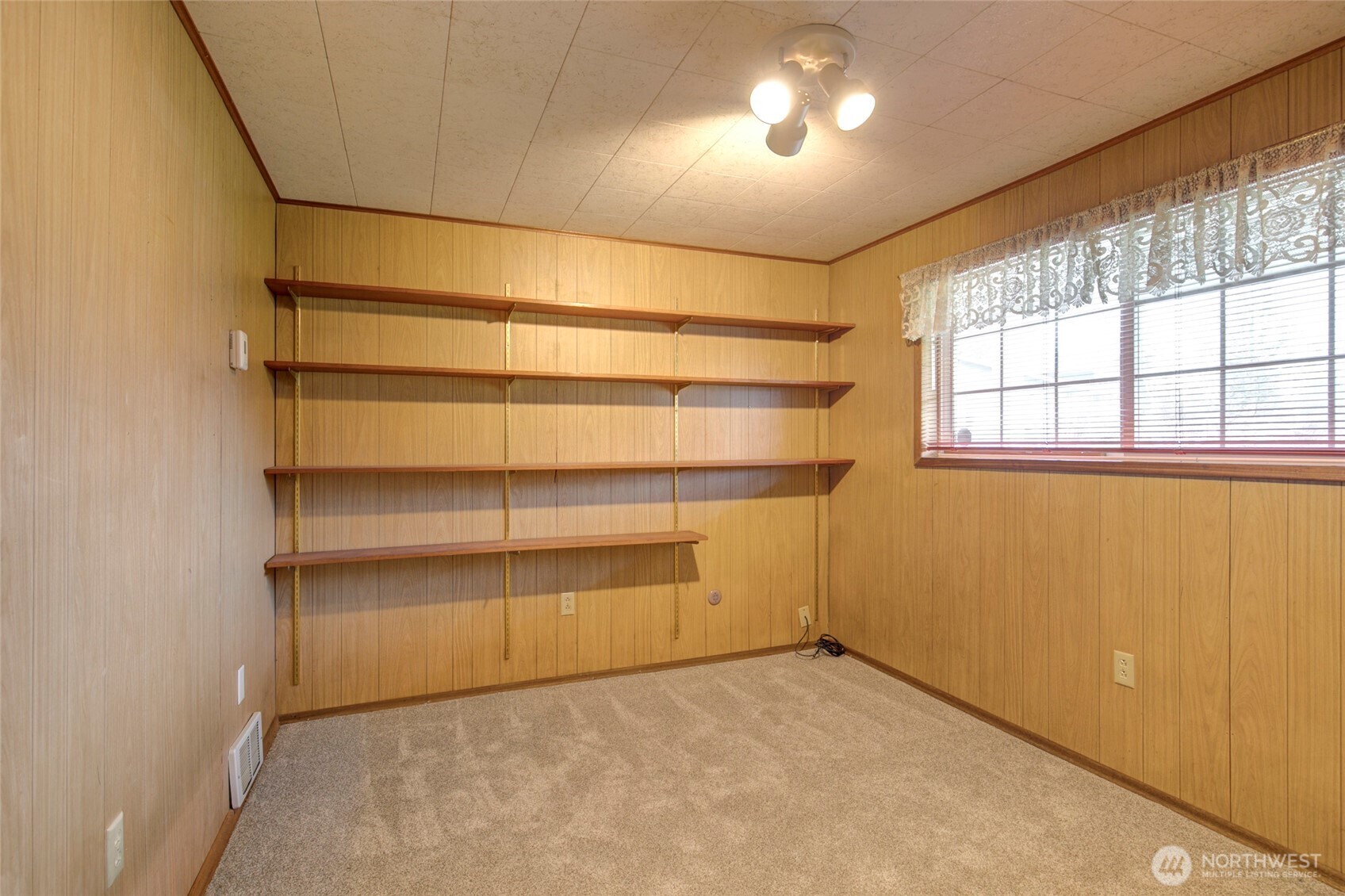 820 Garden Road Aberdeen, WA 98520 - Photo 18 of 37 Gallery Image 18
