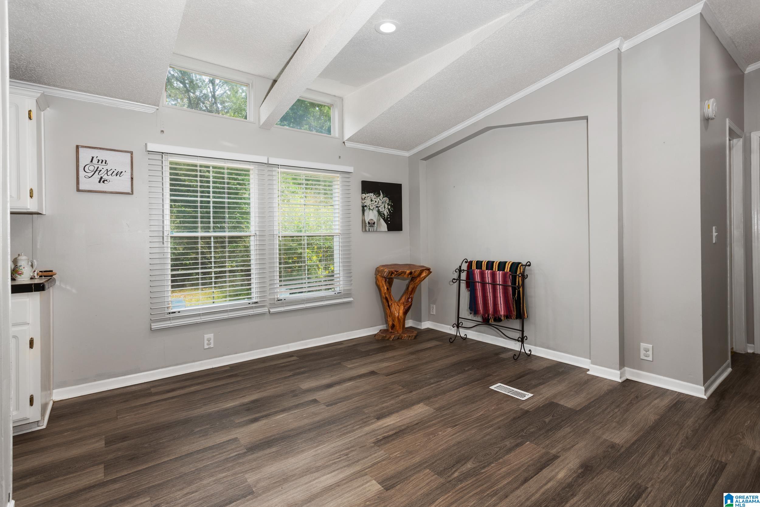 1838 Spring Hill Road Talladega, AL 35160 - Photo 6 of 32