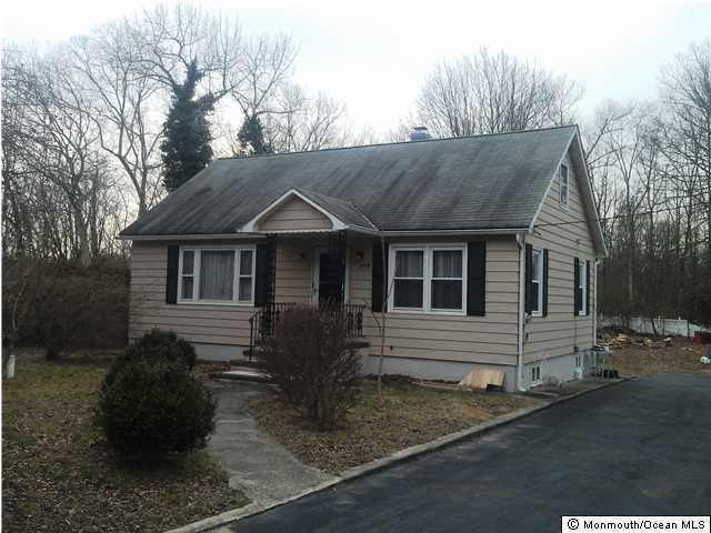 259 Stuart Street Howell, NJ 07731 - Photo 1 of 1 Primary Photo