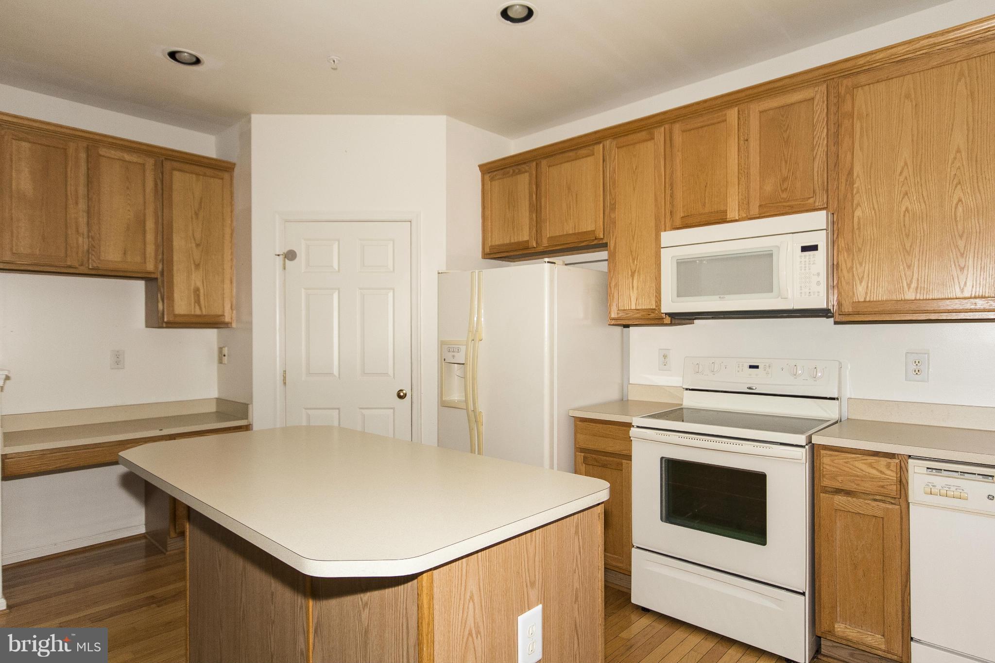 5118 Key View Way Perry Hall, MD 21128 - Photo 7 of 30 Kitchen