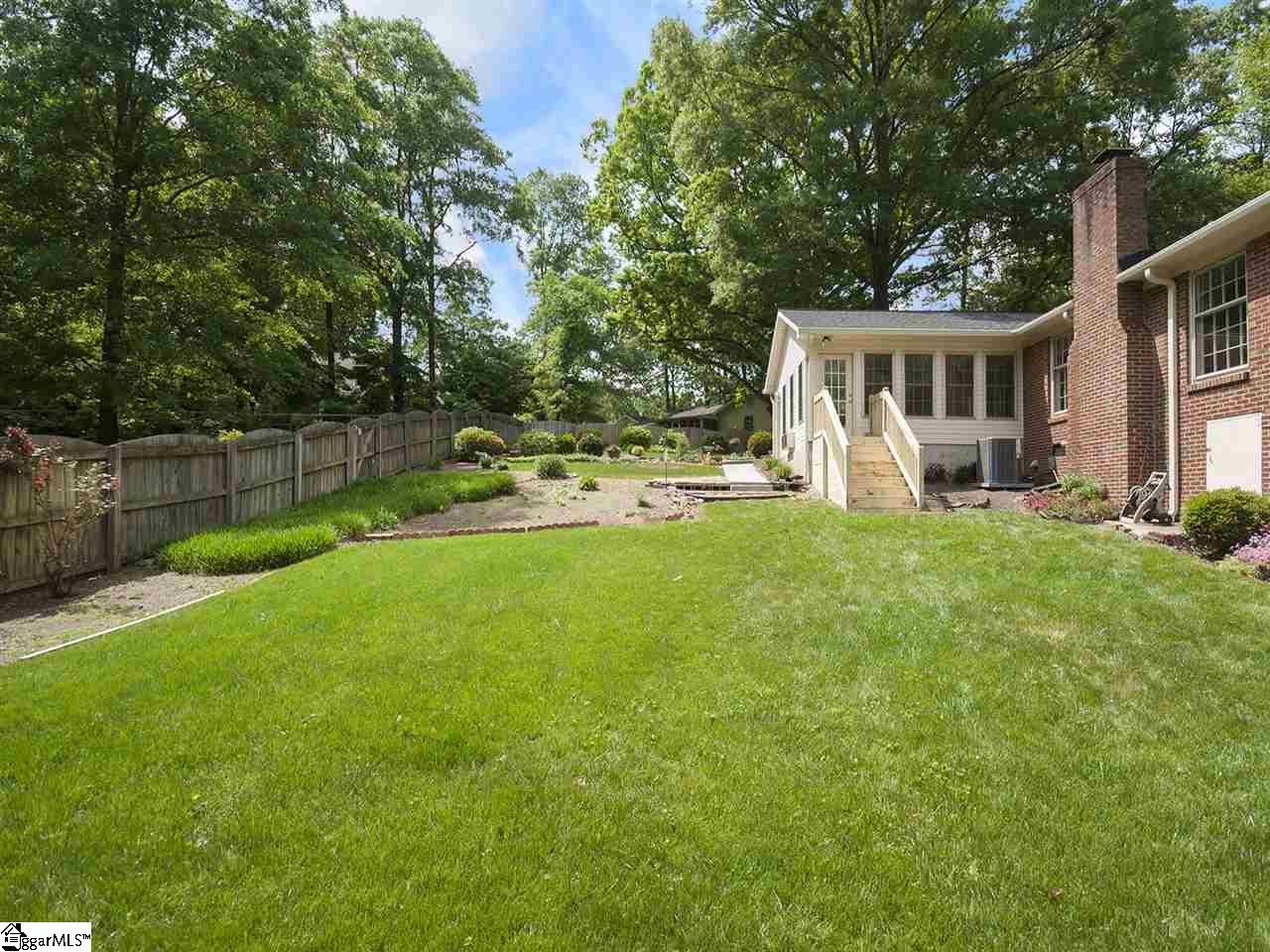 102 Royal Oak Road Greenville, SC 29607 - Photo 3 of 35 Gallery Image 3