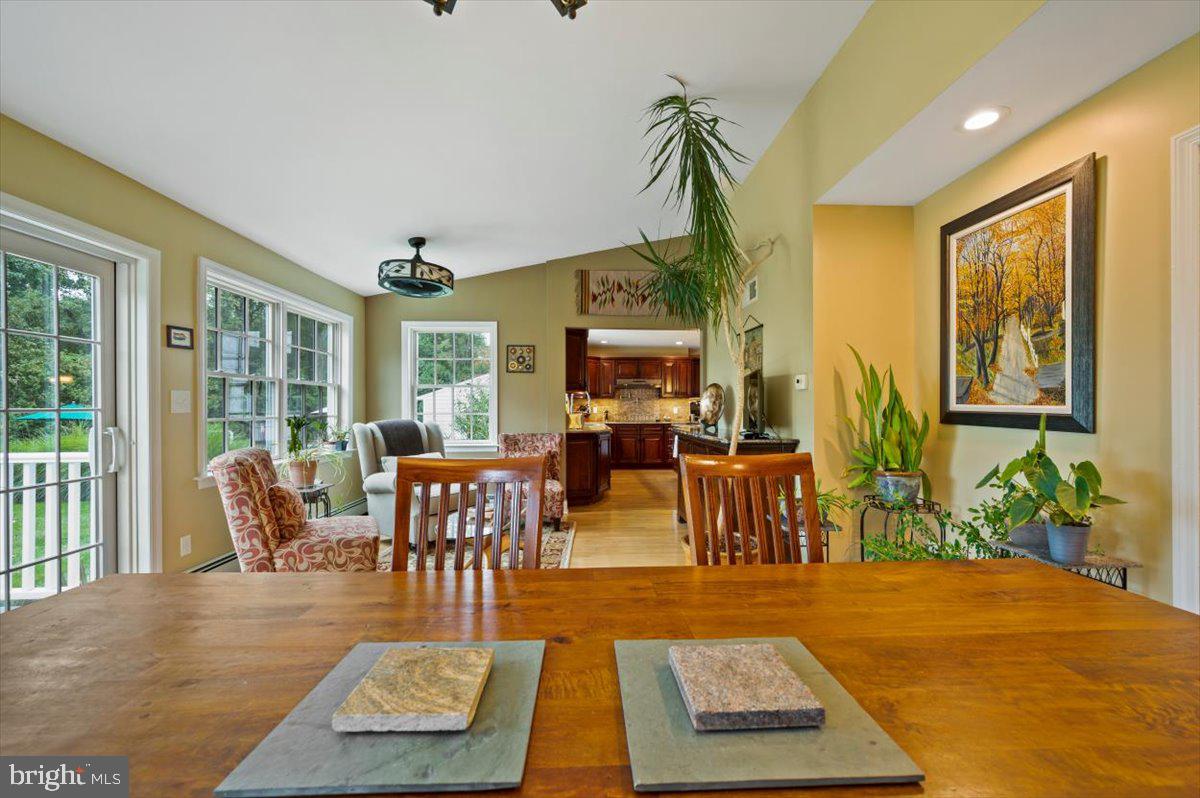 1546 Makefield Road Yardley, PA 19067 - Photo 20 of 65 Dining room