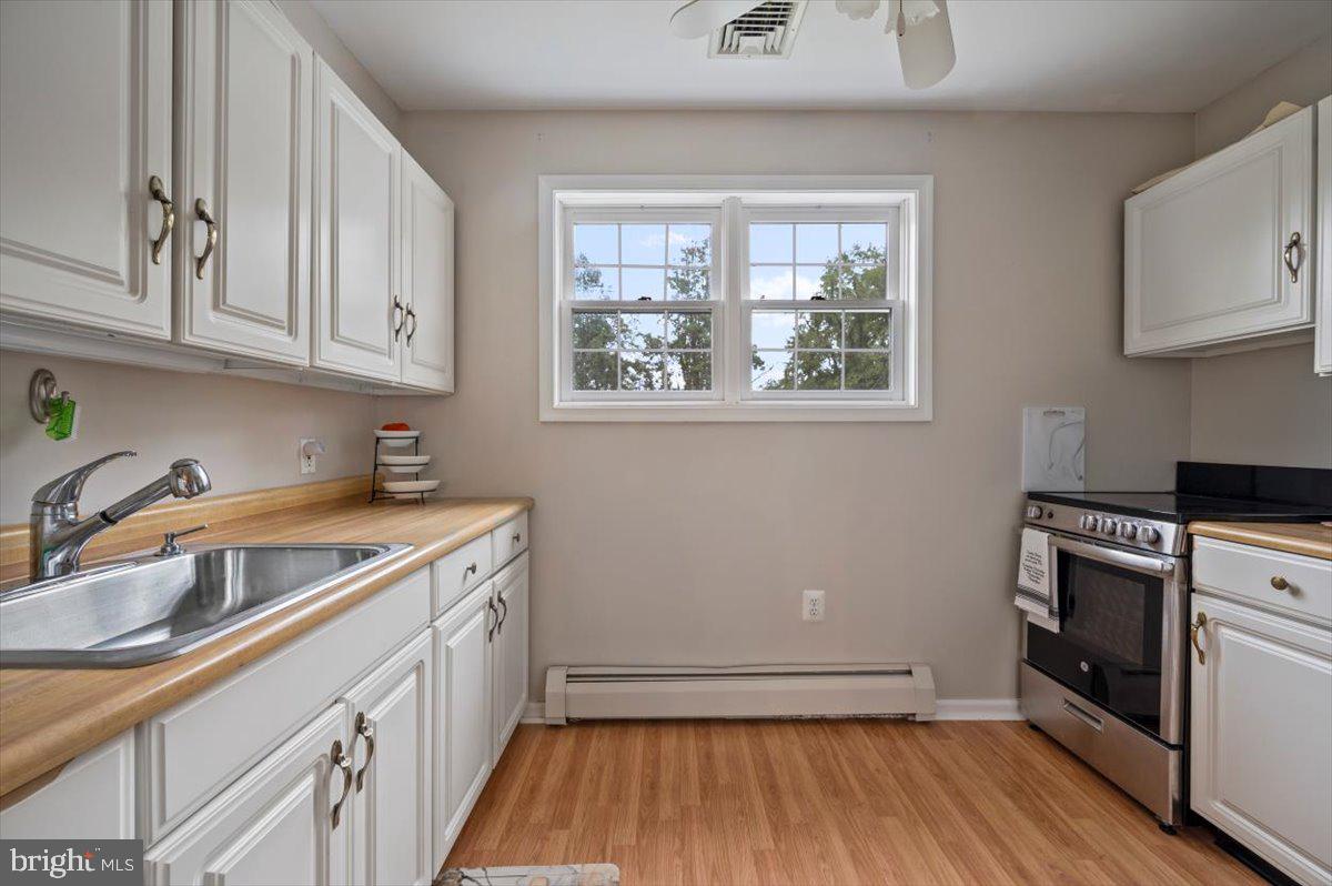 1546 Makefield Road Yardley, PA 19067 - Photo 57 of 65 In-law au pair kitchen