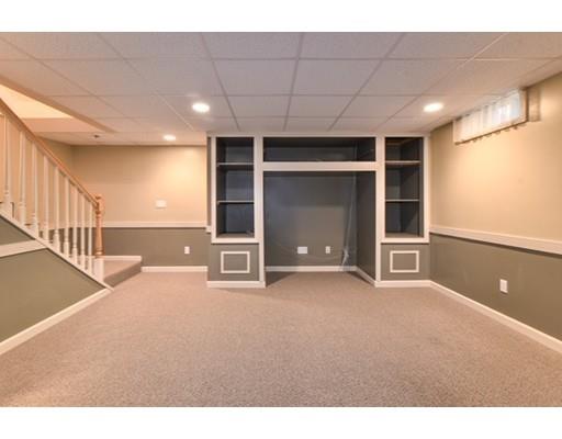 57 Spruce Road North Reading, MA 01864 - Photo 12 of 27 Gallery Image 12