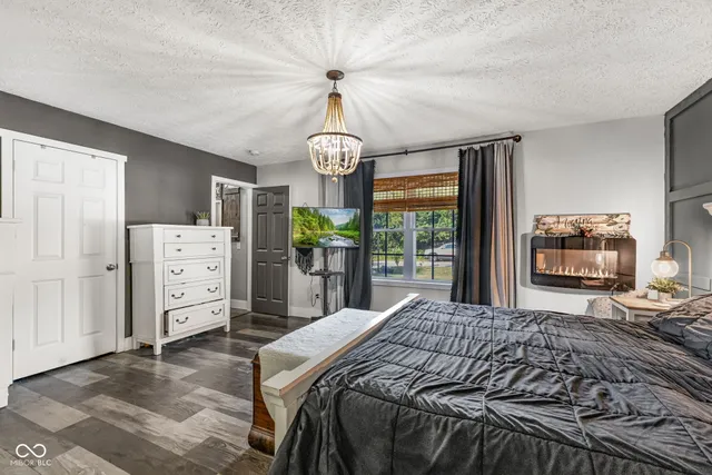 $349,900 | 202 Patriots Landing Drive, Fillmore, IN 46128