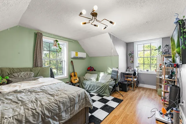 $349,900 | 202 Patriots Landing Drive, Fillmore, IN 46128