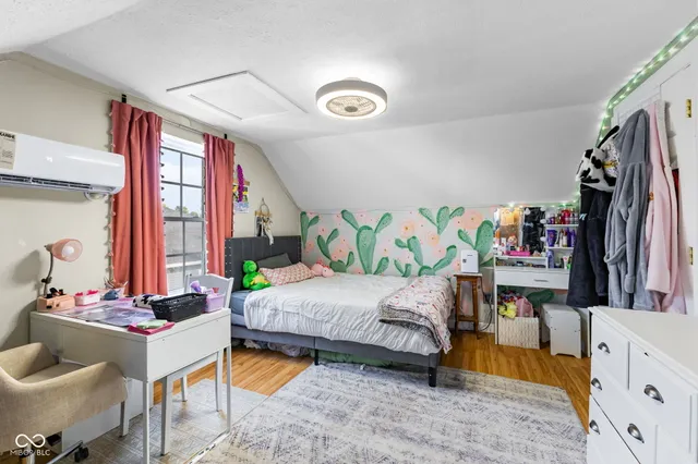 $349,900 | 202 Patriots Landing Drive, Fillmore, IN 46128