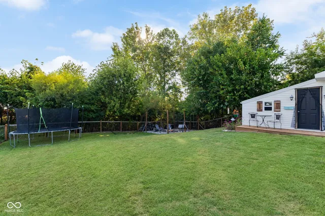 $349,900 | 202 Patriots Landing Drive, Fillmore, IN 46128